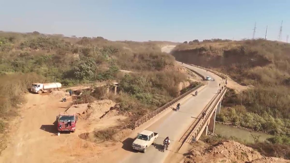Asphaltage de la route Likasi / Kilela Balanda, le Gouverneur visite ce vaste chantier