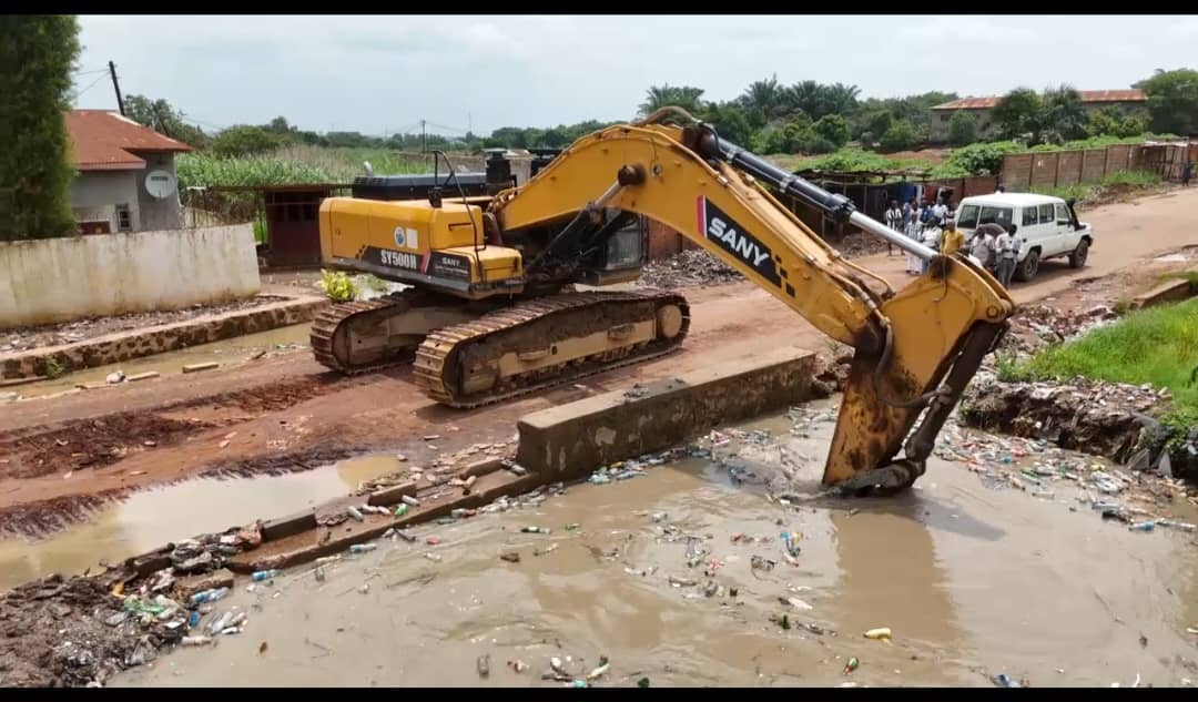 Haut-Katanga:Des constructions anarchiques empêchent le curage de la rivière Kalubwe