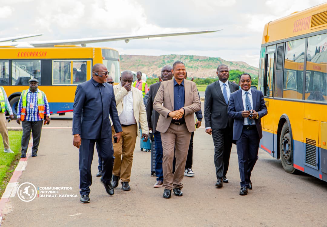 LE GOUVERNEMENT KAZEMBE INVITE LA POPULATION A PAYER LES IMPRIMES DE VALEUR DANS LE TEMPS REQUIS