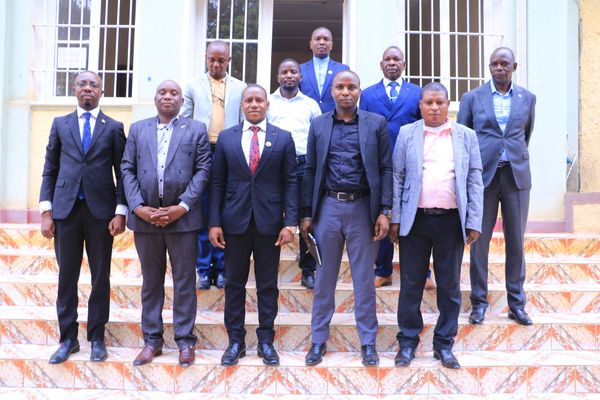 Le Ministre Provincial de l’Intérieur et Sécurité en réunion avec tous les Administrateurs des Territoires du Haut-Katanga