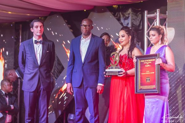 Le Gouverneur de Province reçoit le prix d’honneur de la 14ème édition de Katanga Awards