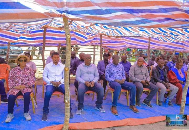 Fin du séjour du Gouverneur de province du Haut-Katanga, Jacques Kyabula Katwe à Sakania