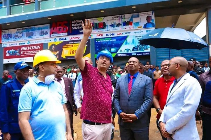 Le Supermarché Jambo Mart en feu visité par le Vice-Gouverneur du Haut-Katanga