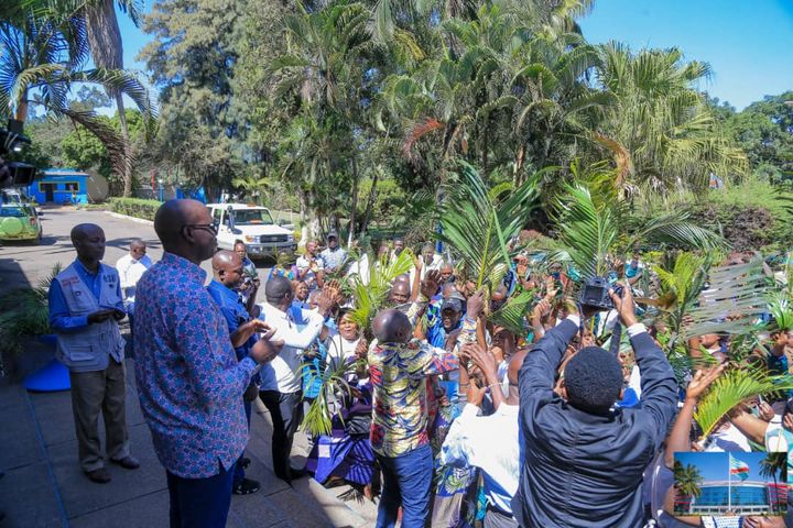 Haut-Katanga : Les Agents de l’Intendance du Gouvernorat accueillent avec joie la réélection de Jacques Kyabula Katwe