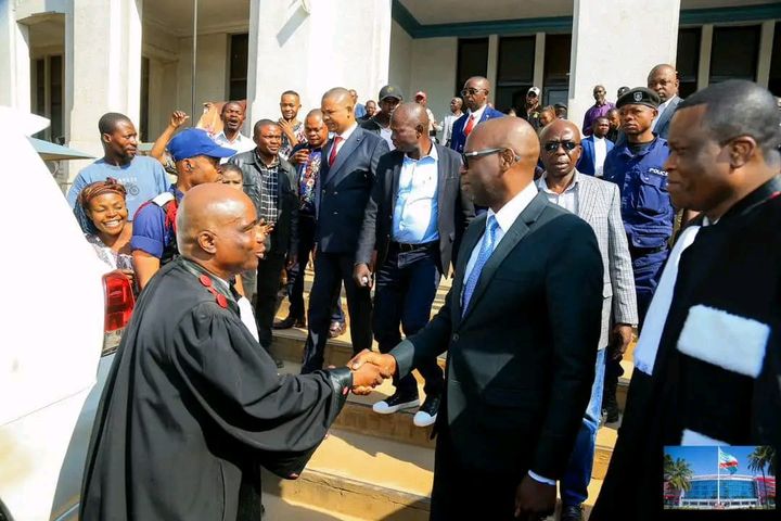 Jacques Kyabula Katwe et les membres de son Gouvernement déclarent leurs patrimoines