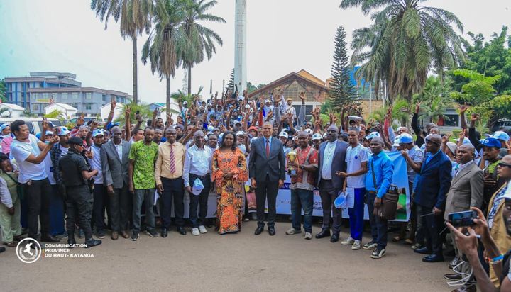 Le Gouverneur Intérimaire à l’écoute des personnes malentendantes du Haut-Katanga